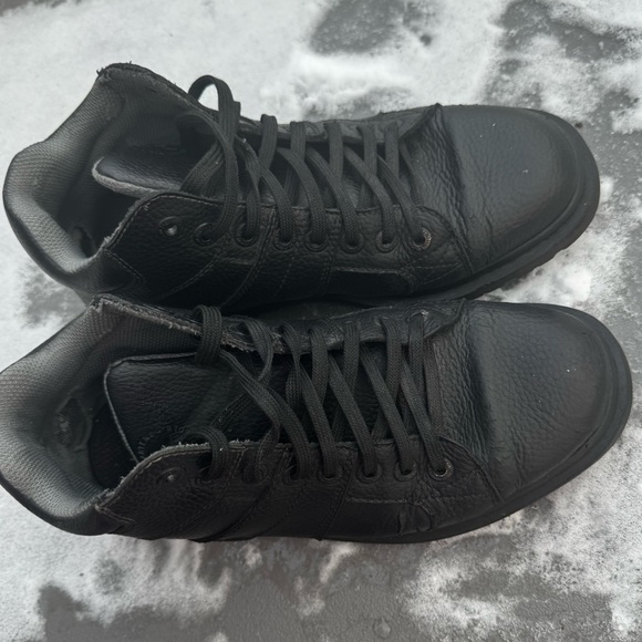 Dr. Martens Harris Black Leather Sneakers Size 10 - Picture 4 of 16